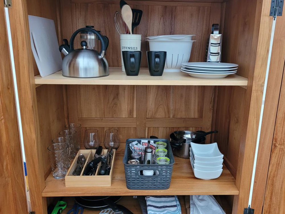 Cookware and kitchen essentials included with Pine Tent glamping stay